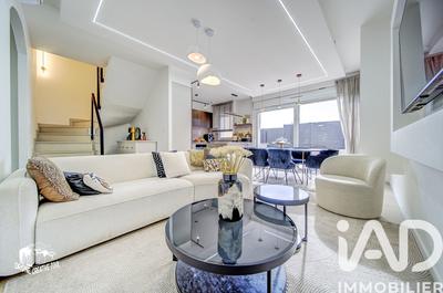 Maison - 90 m² - 5 pièces