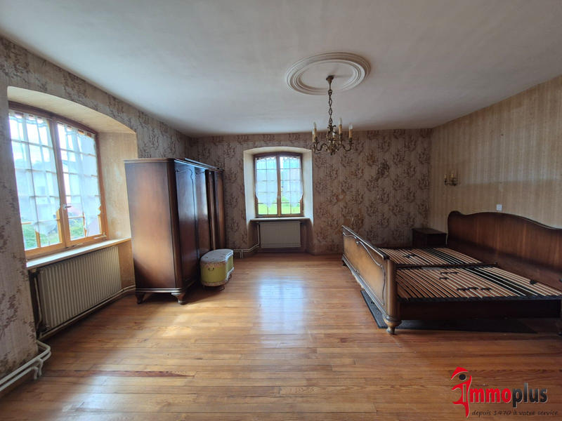 Maison - 190 m² - 8 pièces