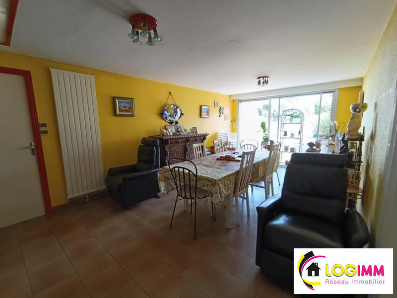 Maison - 190 m² - 9 pièces