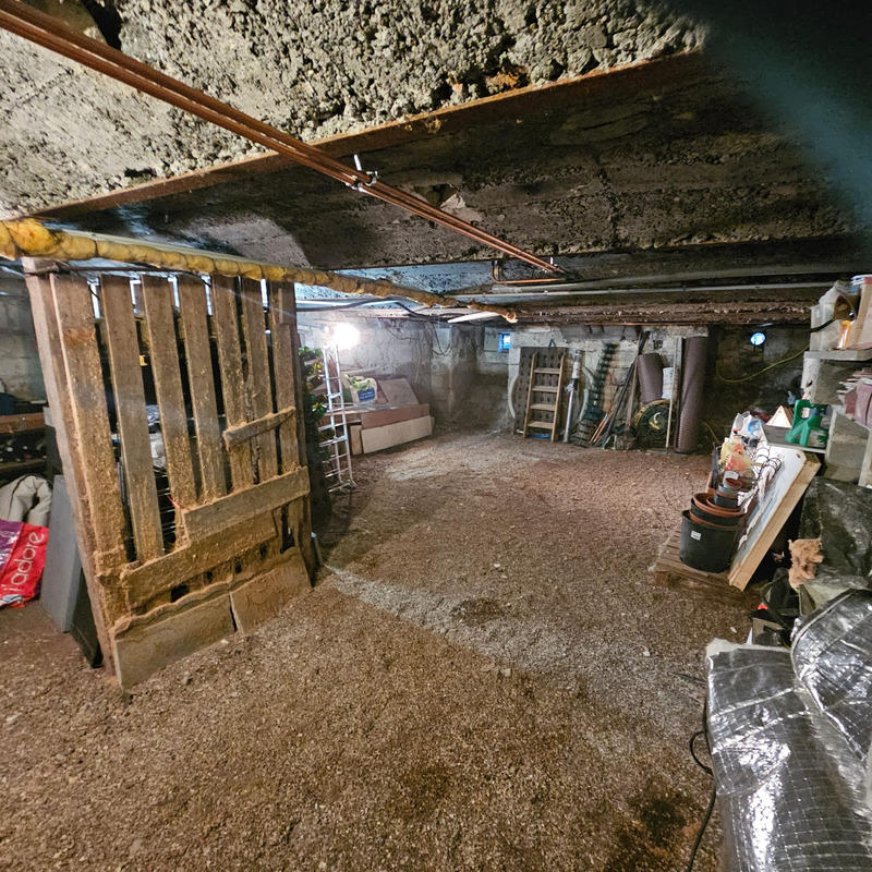 Maison en pierre - 198 m² - 8 pièces