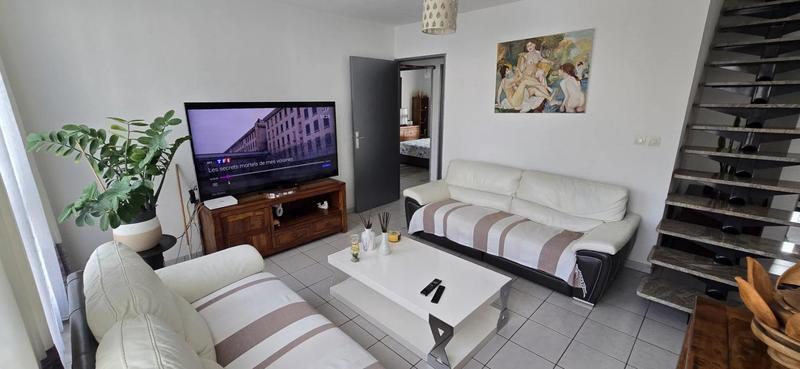 Appartement - 92 m² - 5 pièces