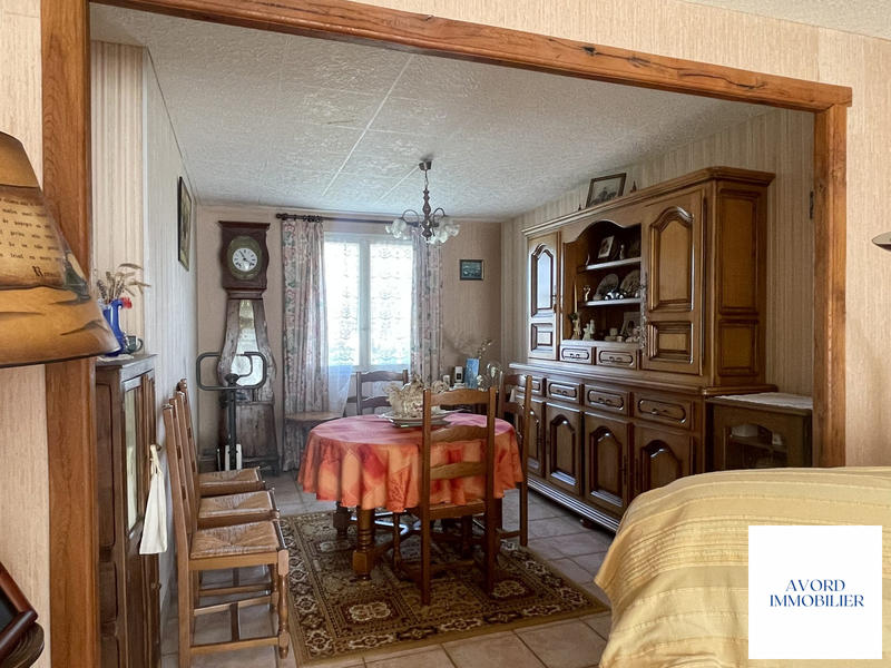 Maison - 80 m² - 5 pièces