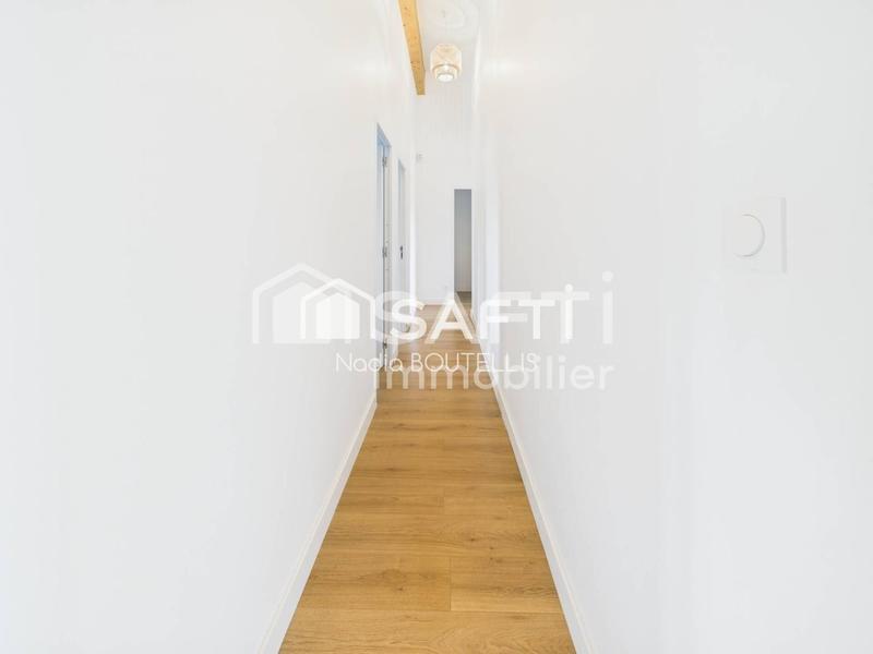 Maison - 205 m² - 6 pièces