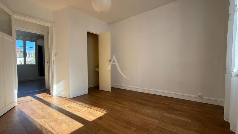 Appartement - 105 m² - 5 pièces