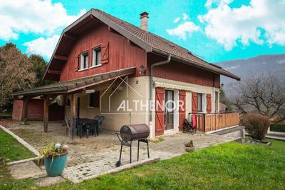 Propriété - 156 m² - 6 pièces