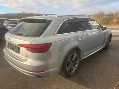 Audi A4 Avant V6 3.0 Tdi 218 s tronic 7 Quattro Sport