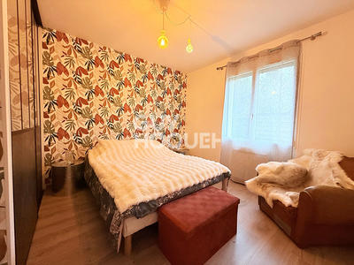 Maison - 87 m² - 4 pièces