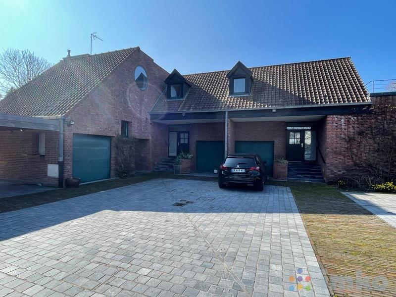 Appartement - 133 m² - 4 pièces