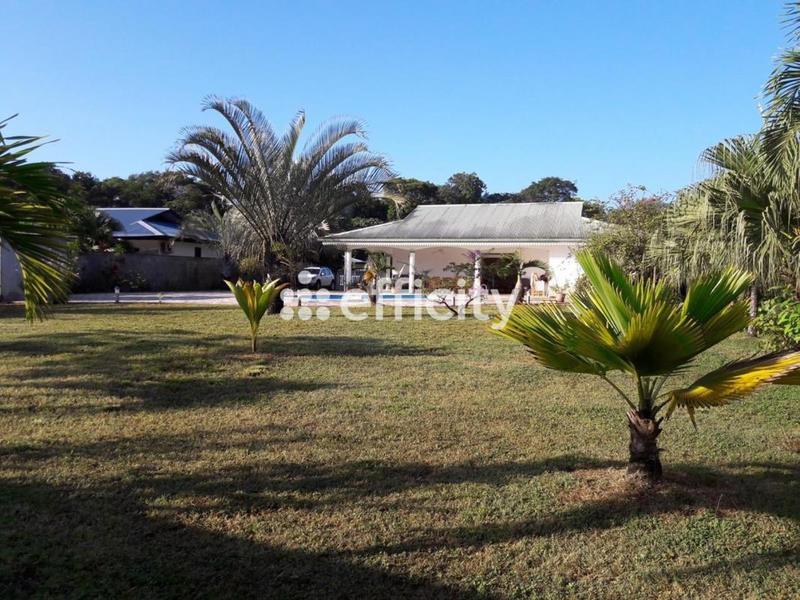 Maison - 103 m² - 7 pièces