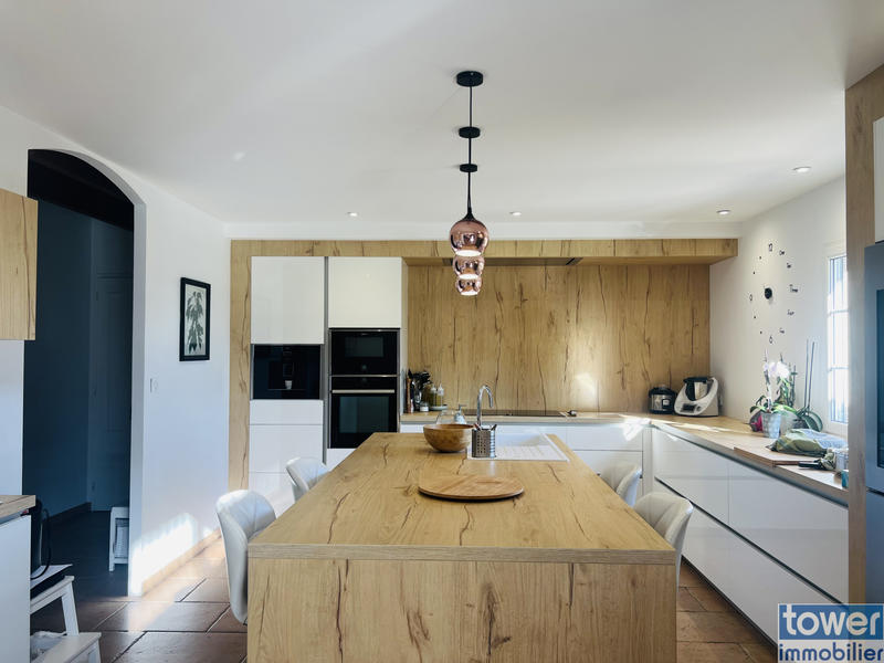 Entrepôt - 510 m² - 6 pièces