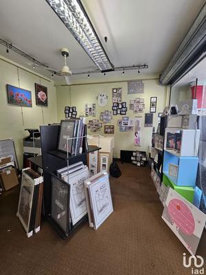 Local commercial - 93 m²