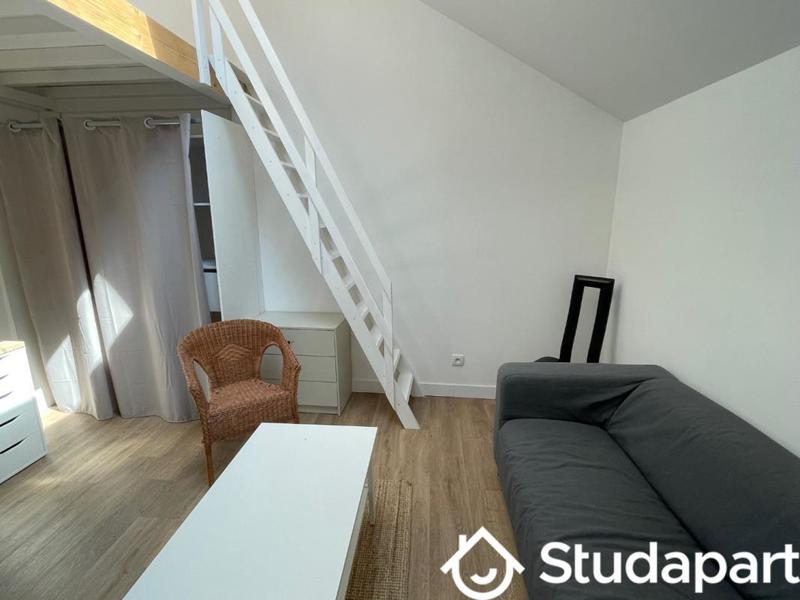 Chambre - 15 m² - 1 pièce