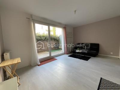 Studio - 28 m² - 1 pièce