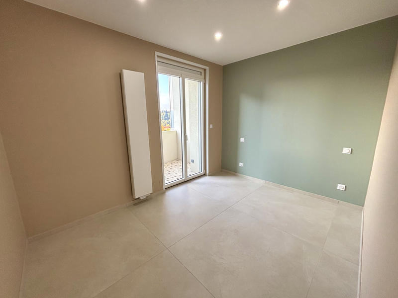 Appartement - 88 m² - 4 pièces