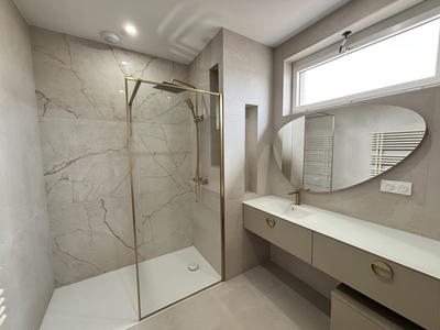 Appartement - 92 m² - 3 pièces