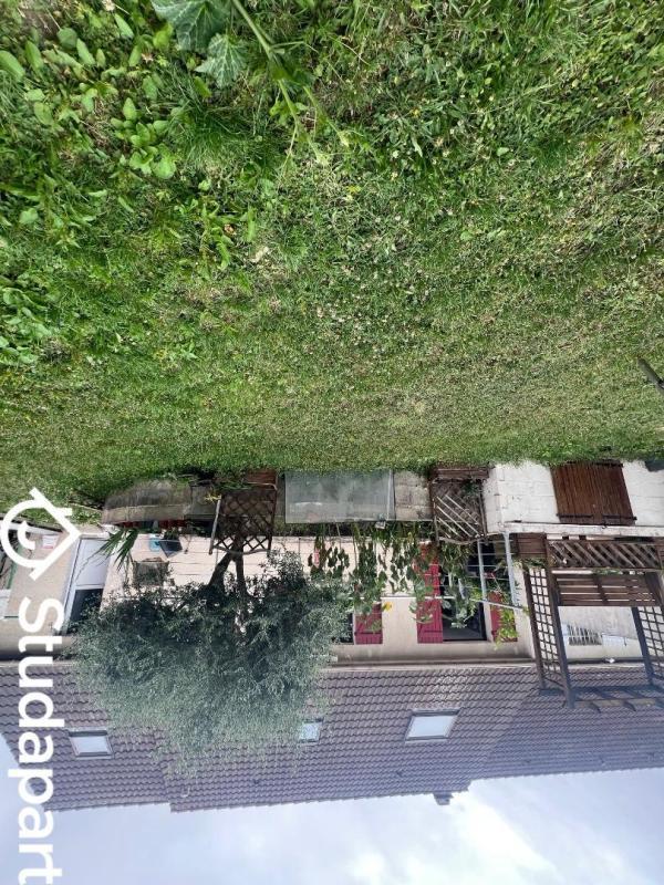 Chambre - 9 m² - 1 pièce