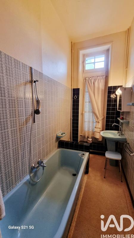 Maison de maîtres - 235 m² - 9 pièces