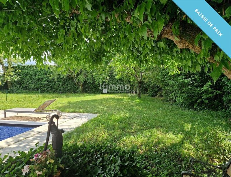 Maison traditionnelle - 194 m² - 6 pièces