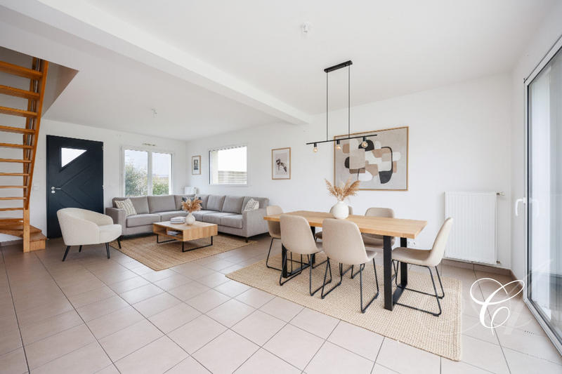 Maison - 103 m² - 7 pièces