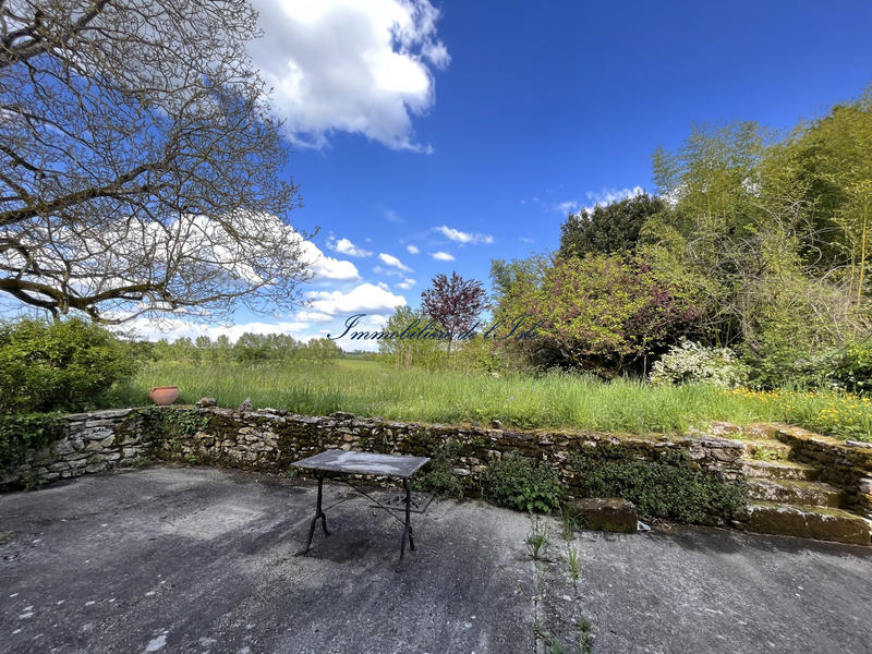 Maison - 282 m² - 7 pièces