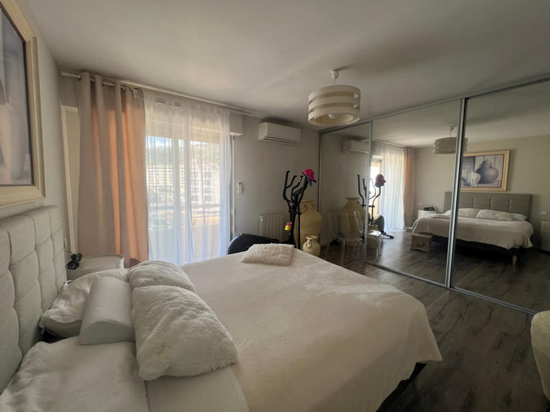 Appartement - 110 m² - 4 pièces