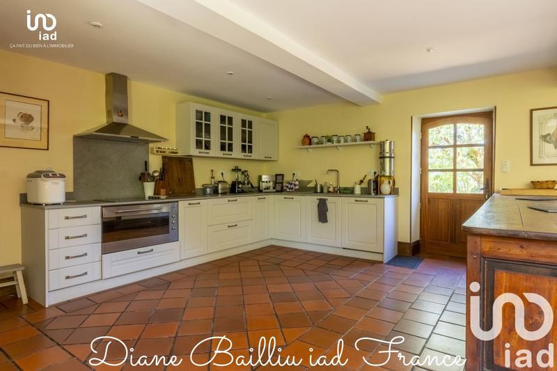 Maison de ville - 341 m² - 10 pièces