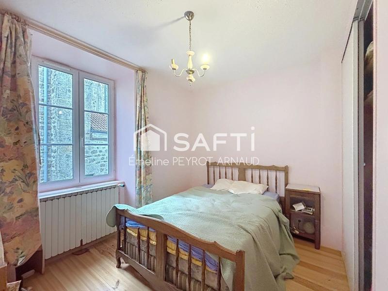 Maison - 237 m² - 10 pièces