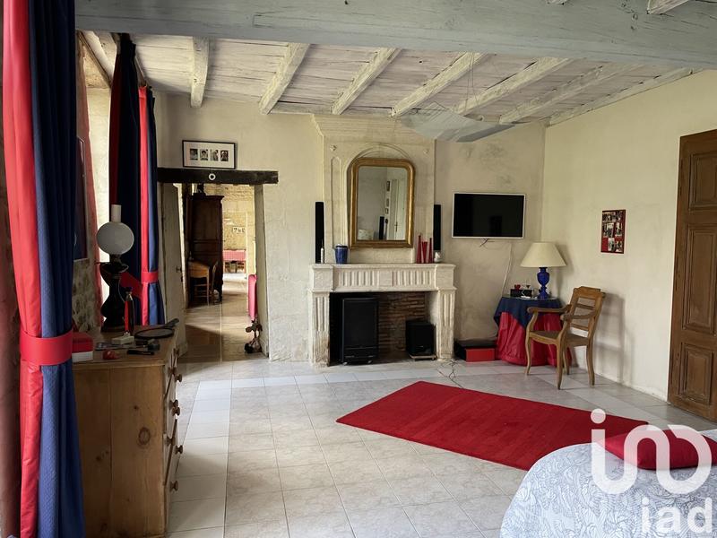 Maison - 285 m² - 10 pièces