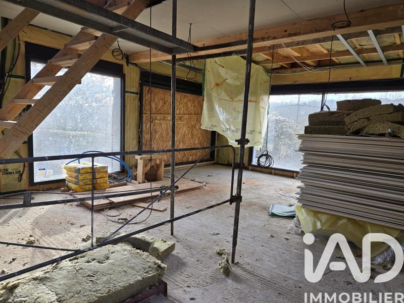 Maison - 142 m² - 6 pièces