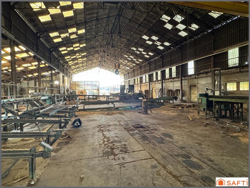 Immeuble - 2 500 m²