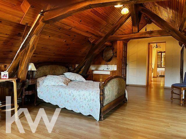 Fermette - 203 m² - 8 pièces