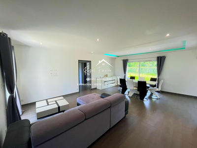 Maison contemporaine - 152 m² - 5 pièces