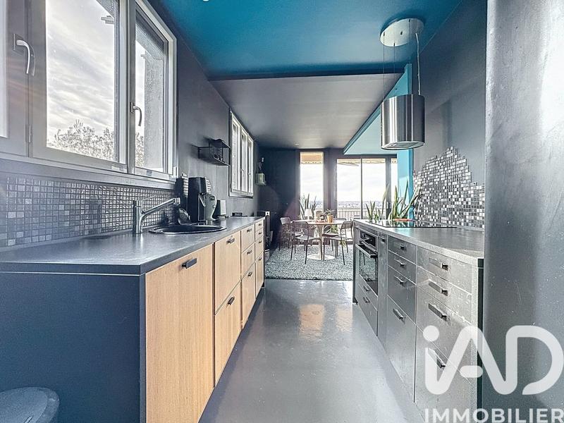 Maison - 168 m² - 5 pièces