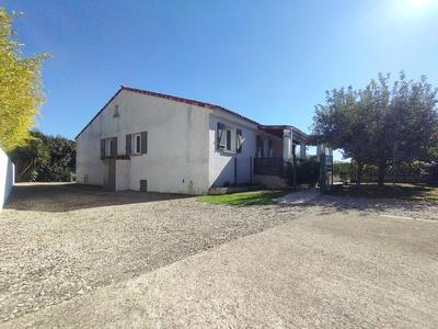 Maison - 144 m² - 8 pièces