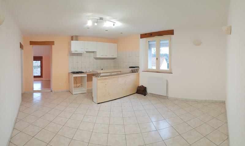 Maison - 252 m² - 7 pièces
