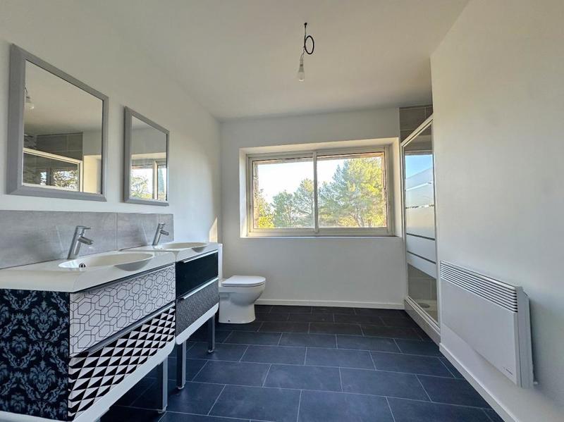 Mas - 195 m² - 7 pièces