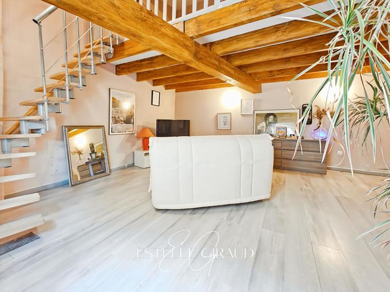 Maison - 164 m² - 5 pièces