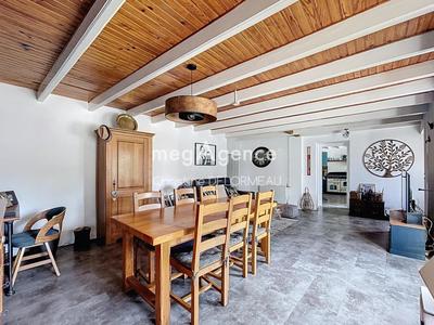 Maison en pierre - 165 m² - 7 pièces