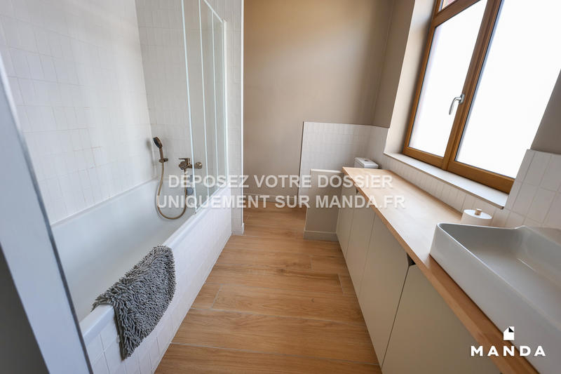 Appartement - 80 m² - 5 pièces