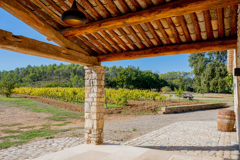 Bastide - 324 m² - 9 pièces