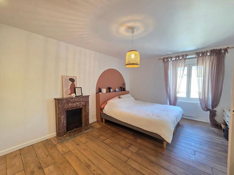 Maison en pierre - 148 m² - 6 pièces