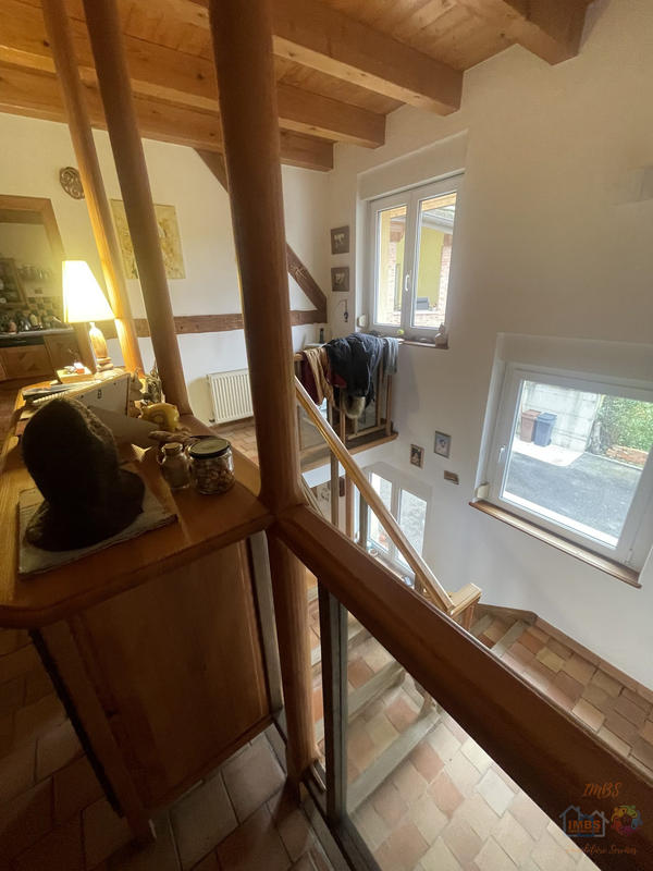 Maison - 269 m² - 9 pièces