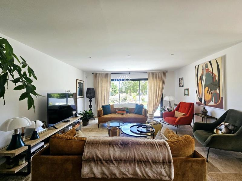 Villa - 140 m² - 4 pièces