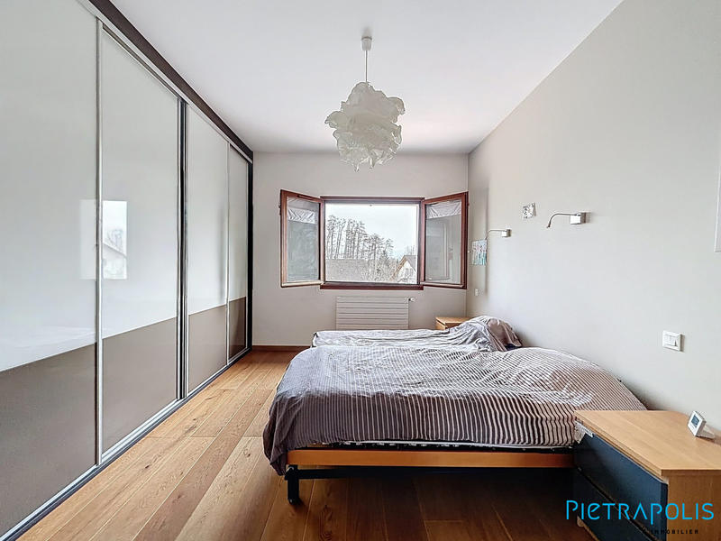 Villa - 162 m² - 6 pièces