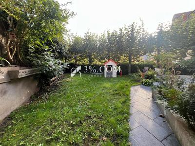 Maison - 100 m² - 6 pièces