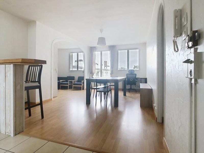 Appartement - 60 m² - 2 pièces