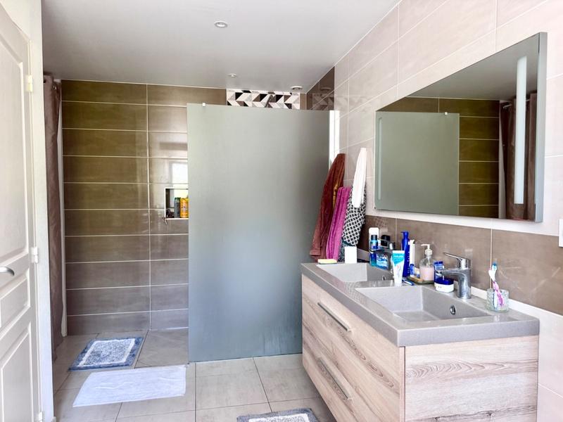 Maison - 126 m² - 6 pièces