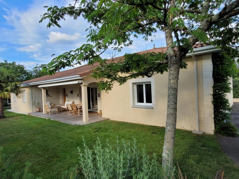 Maison - 148 m² - 7 pièces