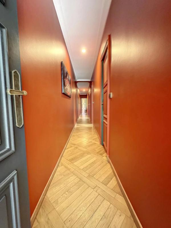 Maison - 170 m² - 8 pièces