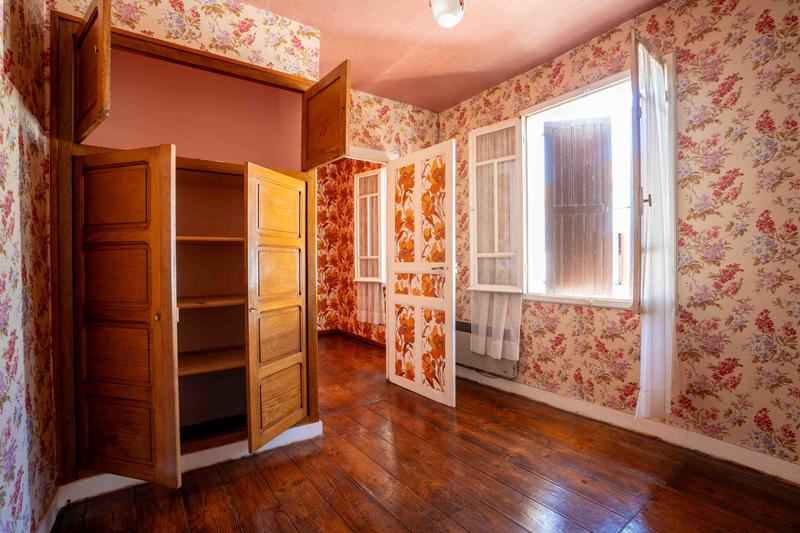 Maison - 213 m² - 5 pièces